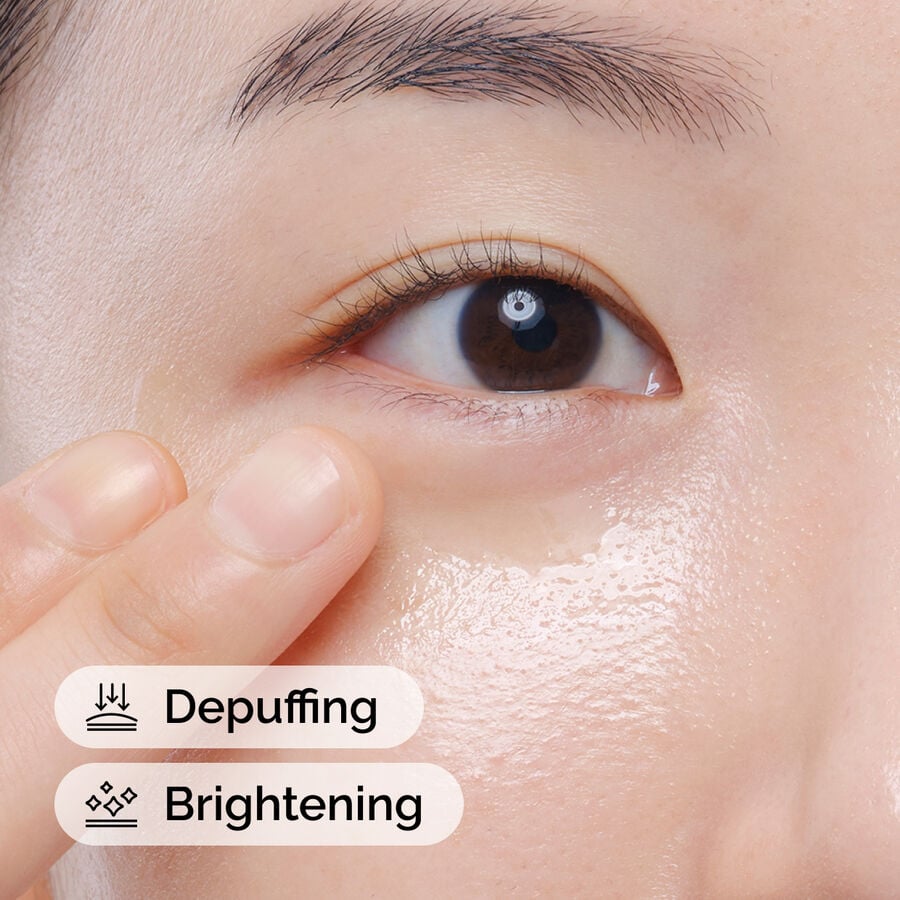 caffeine-solution-5-egcg-eye-serum-m6 ord-caffeine-solution-egcg-model-application-with-benefits.jpg